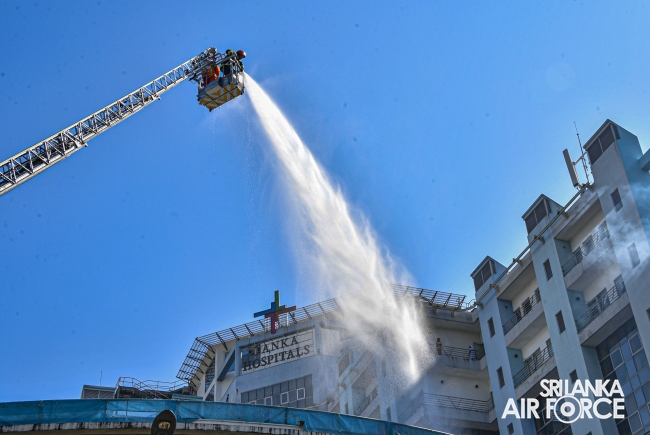 SLAF ASSIST TO CONDUCT FIRE AND RESCUE DRILL AT THE LANKA HOSPITALS CORPORATION