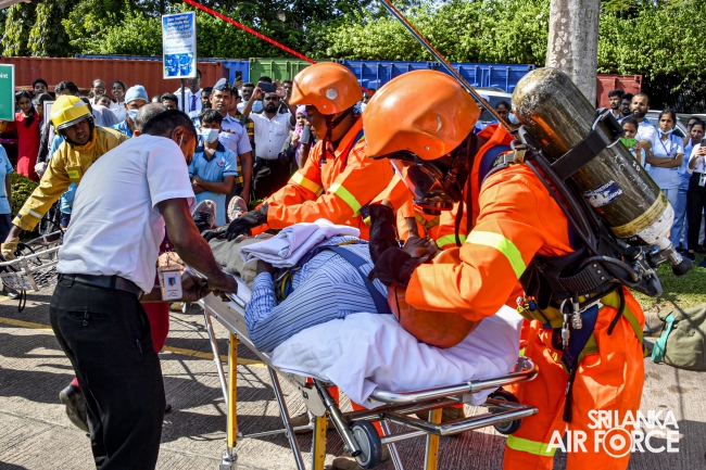 SLAF ASSIST TO CONDUCT FIRE AND RESCUE DRILL AT THE LANKA HOSPITALS CORPORATION