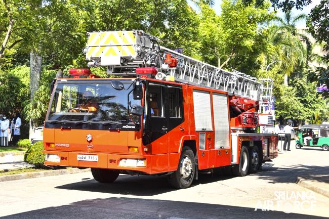 SLAF ASSIST TO CONDUCT FIRE AND RESCUE DRILL AT THE LANKA HOSPITALS CORPORATION