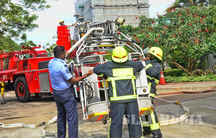 SLAF conducts fire drill at Lanka Hospitals