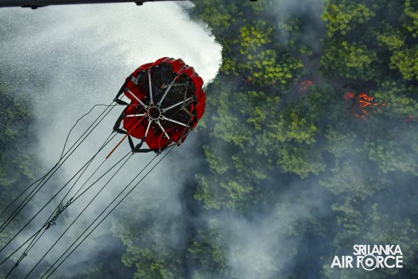 SLAF
ASSISTS TO DOUSE THE FIRE AT ELLA AREA