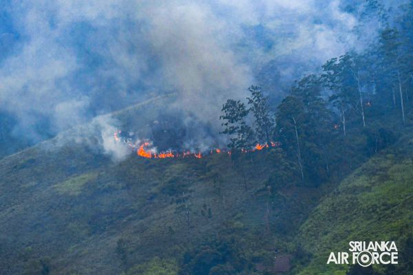 SLAF
ASSISTS TO DOUSE THE FIRE AT ELLA AREA
