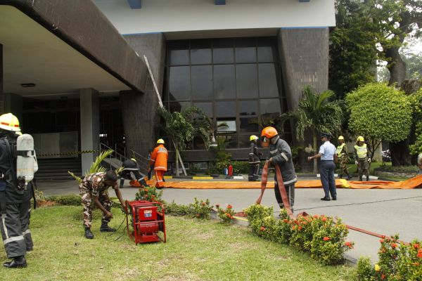 Fire Evacuation Drill At Sri Lanka Insurance Building