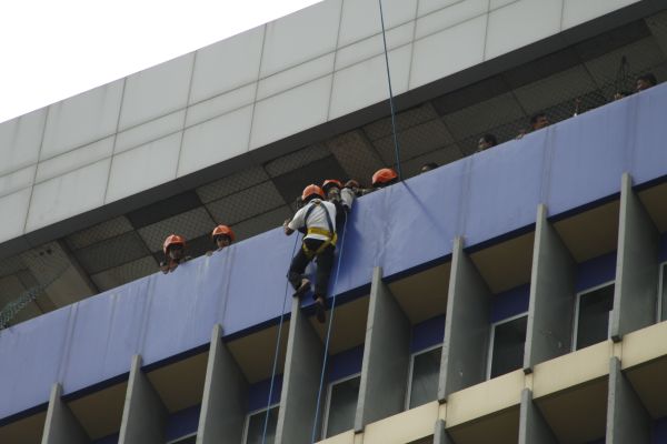 Fire Evacuation Drill At Sri Lanka Insurance Building