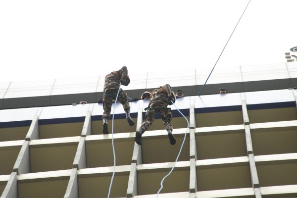 Fire Evacuation Drill At Sri Lanka Insurance Building