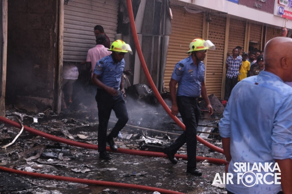 SLAF
ASSISTS TO COLOMBO FIRE BRIGADE TO DOUSE THE FIRE AT PETTAH