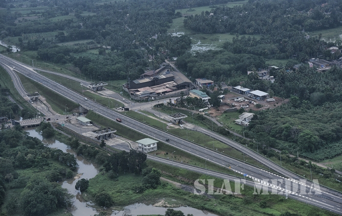 The Air Force Uses its Speed and Reach for the Fifth Consecutive Day in Flood Relief Operations