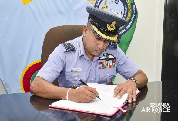 CHANGE OF COMMAND AT NO. 01 FLYING TRAINING WING, SLAF ACADEMY CHINA BAY