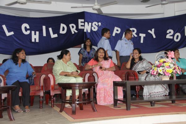 ශ්රී ලංකා ගුවන් හමුදා කොළඹ කඳවුර වාර්ශික ළමා සාදය සාර්ථකව නිම කරයි....