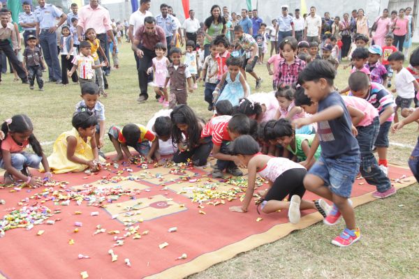ශ්රී ලංකා ගුවන් හමුදා කොළඹ කඳවුර වාර්ශික ළමා සාදය සාර්ථකව නිම කරයි....