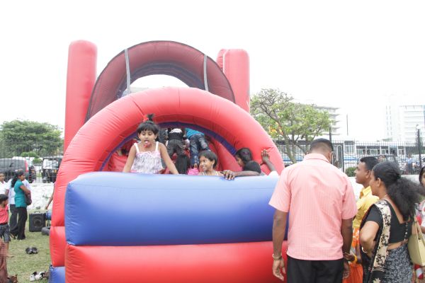 ශ්රී ලංකා ගුවන් හමුදා කොළඹ කඳවුර වාර්ශික ළමා සාදය සාර්ථකව නිම කරයි....