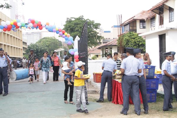 ශ්රී ලංකා ගුවන් හමුදා කොළඹ කඳවුර වාර්ශික ළමා සාදය සාර්ථකව නිම කරයි....
