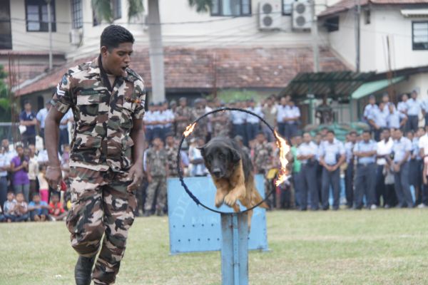 ශ්රී ලංකා ගුවන් හමුදා කොළඹ කඳවුර වාර්ශික ළමා සාදය සාර්ථකව නිම කරයි....
