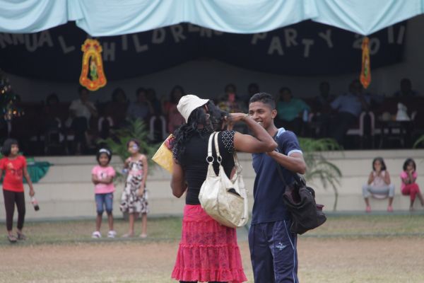 ශ්රී ලංකා ගුවන් හමුදා කොළඹ කඳවුර වාර්ශික ළමා සාදය සාර්ථකව නිම කරයි....