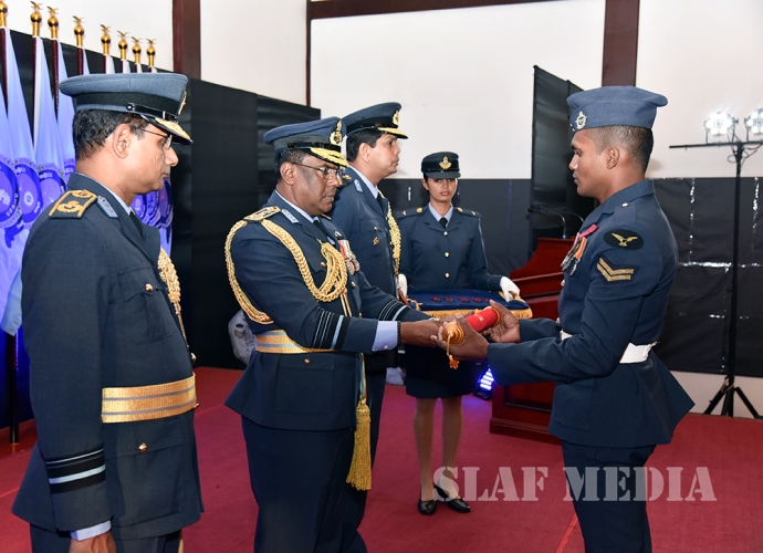 Heroes of
the Sri Lanka Air Force Honoured with Gallantry Medals