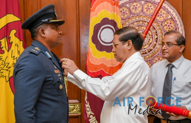 Gallantry in the Air Recognized
