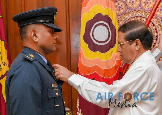 Gallantry in the Air Recognized