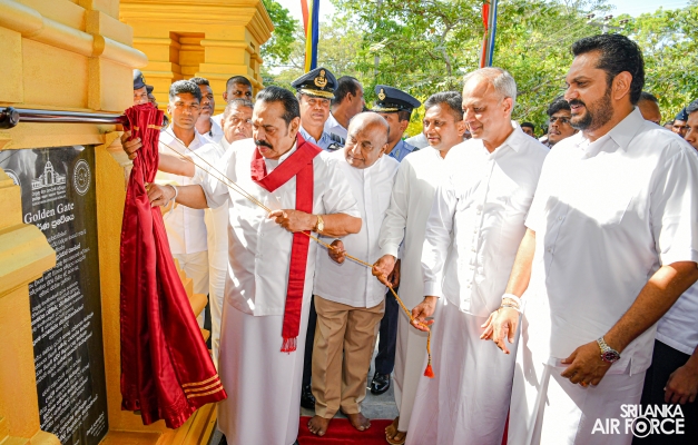 SLAF
CONTRIBUTES TO THE 'GOLDEN GATE' PROJECT ENHANCING PILGRIM ACCESS TO
RUHUNU KATARAGAMA MAHA DEVALAYA