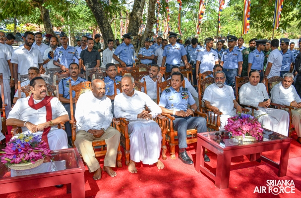 SLAF
CONTRIBUTES TO THE 'GOLDEN GATE' PROJECT ENHANCING PILGRIM ACCESS TO
RUHUNU KATARAGAMA MAHA DEVALAYA