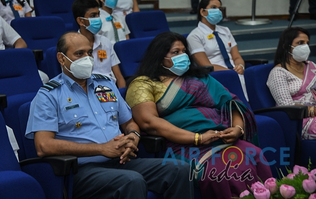 Felicitation Ceremony for Air Force Children who excelled at GCE A/L’s, GCE O/L’s and Grade 5 Scholarship Exams