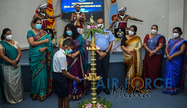 Felicitation Ceremony for Air Force Children who excelled at GCE A/L’s, GCE O/L’s and Grade 5 Scholarship Exams