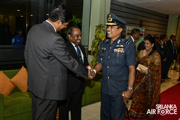 SLAF COMMANDER ATTENDS 9TH GENERAL DESHAMANYA DENNIS PERERA
ORATION