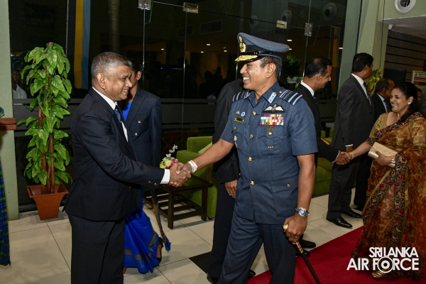 SLAF COMMANDER ATTENDS 9TH GENERAL DESHAMANYA DENNIS PERERA
ORATION