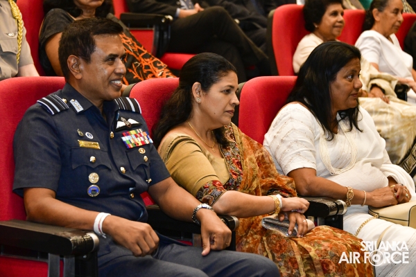 SLAF COMMANDER ATTENDS 9TH GENERAL DESHAMANYA DENNIS PERERA
ORATION