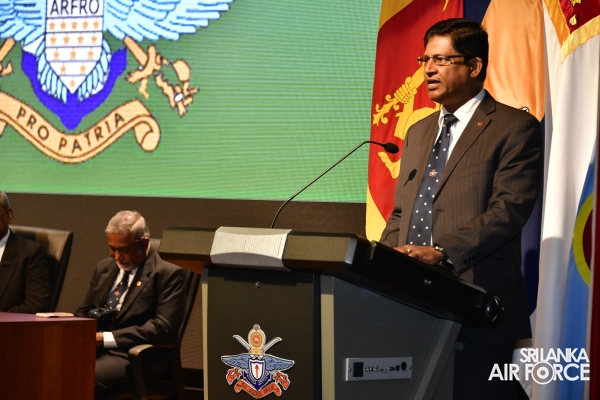 SLAF COMMANDER ATTENDS 9TH GENERAL DESHAMANYA DENNIS PERERA
ORATION