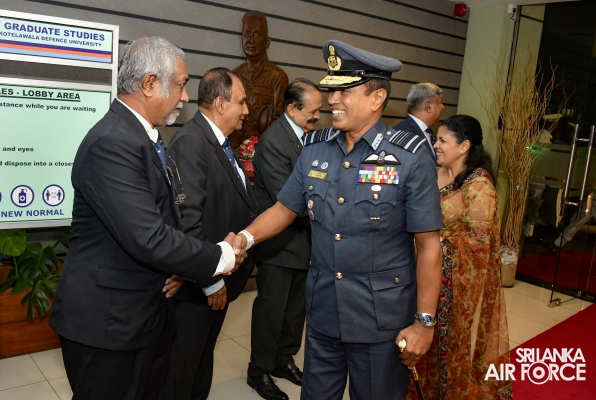 SLAF COMMANDER ATTENDS 9TH GENERAL DESHAMANYA DENNIS PERERA
ORATION