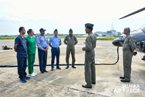 A
SIMULATION EXERCISE OF AN AEROMEDICAL EVACUATION AND TRANSPORTATION OF A
CRITICALLY ILL PATIENT