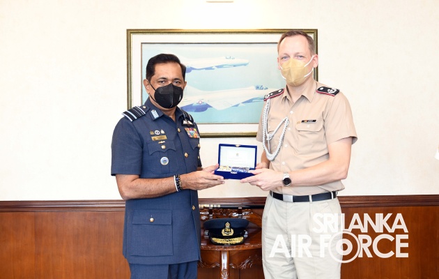 MILITARY ADVISER AT THE EMBASSY OF GERMANY IN NEW DELHI CALLS ON THE COMMANDER OF THE AIR FORCE