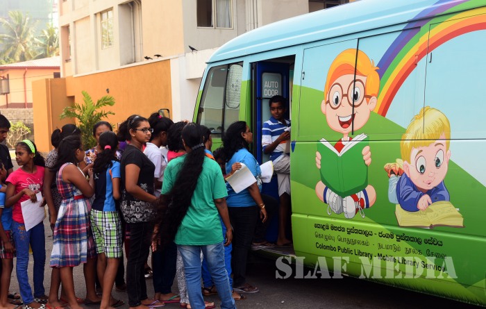 A Mobile Library Service – Children and families of Guwanpura