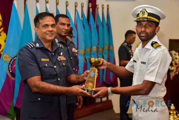 GRADUATION CEREMONY OF NO 67 JUNIOR COMMAND AND STAFF COURSE