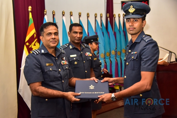 GRADUATION CEREMONY OF NO 67 JUNIOR COMMAND AND STAFF COURSE