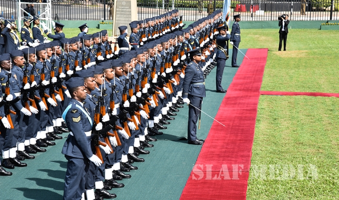 The Prime Minister of Malaysia Accorded a Guard of Honour by SLAF