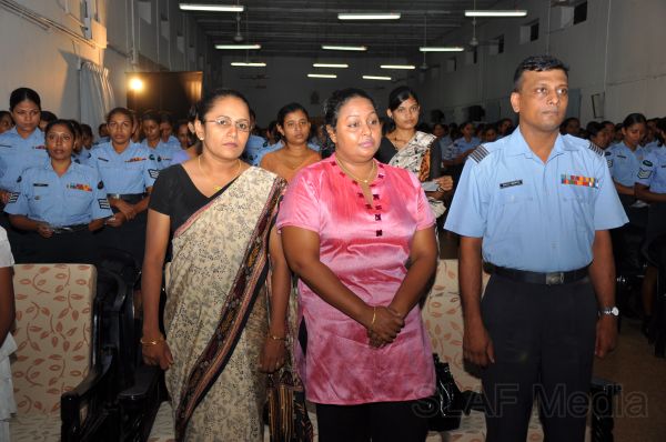 விமானப்படை அங்கத்தவர்களுக்கான அலங்கார கருத்தரங்கு