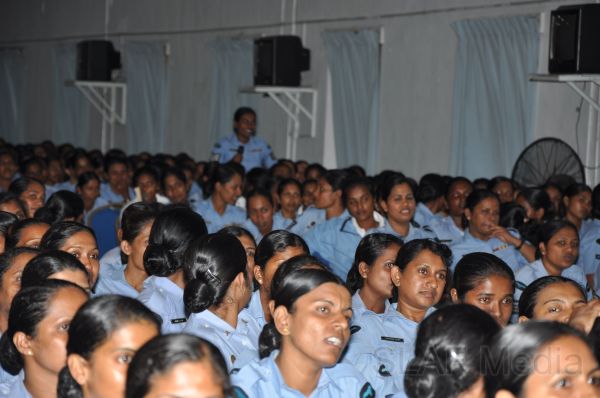 விமானப்படை அங்கத்தவர்களுக்கான அலங்கார கருத்தரங்கு