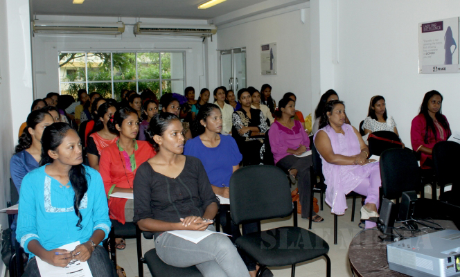 Grooming Session for Lady Officers