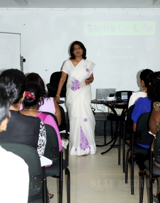 Grooming Session for Lady Officers
