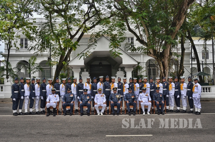 SLAF Takes Over Ceramonial Duties at President's House