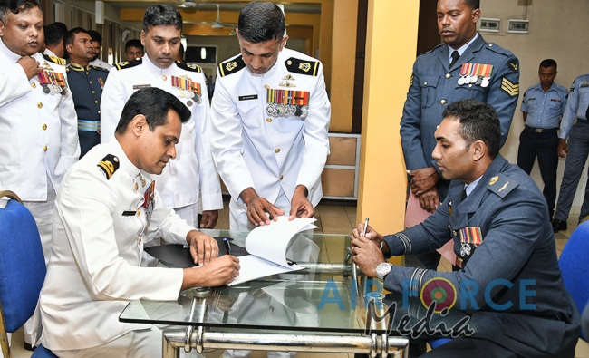 SLAF Takes Over Ceremonial Duties at President's House
