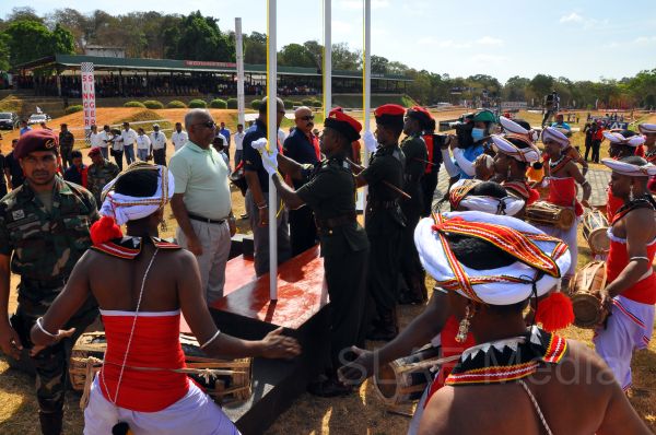 Commander Chief Guest at ‘Gunner Supercross - 2014’