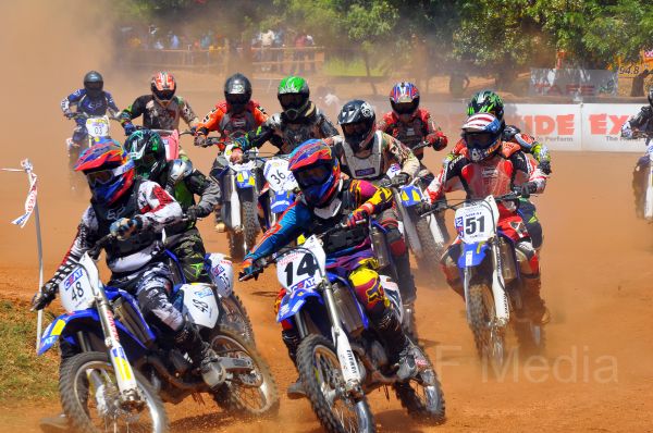 Commander Chief Guest at ‘Gunner Supercross - 2014’