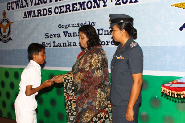 “Guvan Viru Pranama” Scholorship Awards Ceremony – 2011