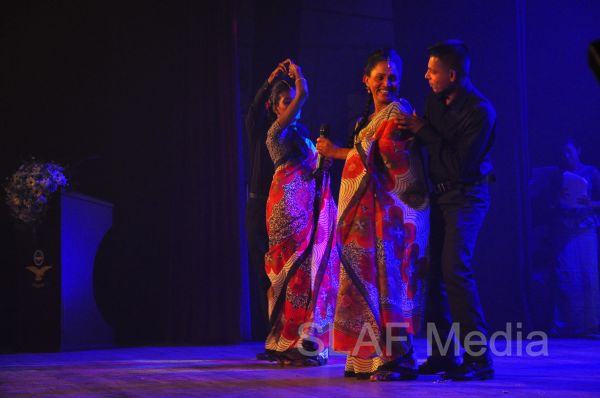 “Guwan Prathiba Praba” 2013 Unleashes Exceptional SLAF Talent