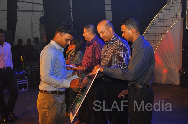“Guwan Prathiba Praba” 2013 Unleashes Exceptional SLAF Talent