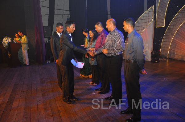 “Guwan Prathiba Praba” 2013 Unleashes Exceptional SLAF Talent