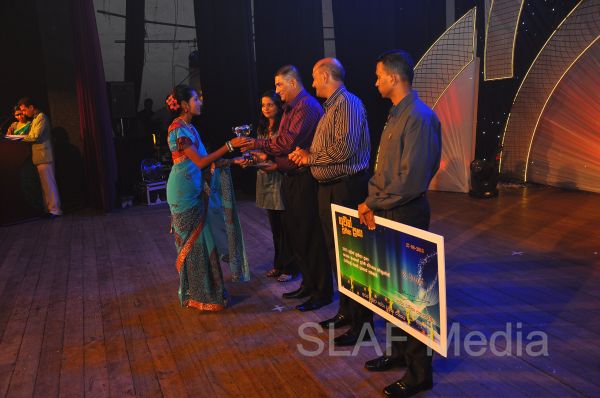 “Guwan Prathiba Praba” 2013 Unleashes Exceptional SLAF Talent