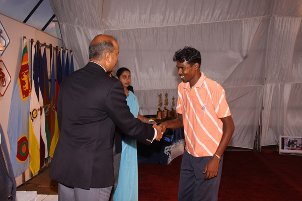 விமானப்படைக்கு வெற்றி
